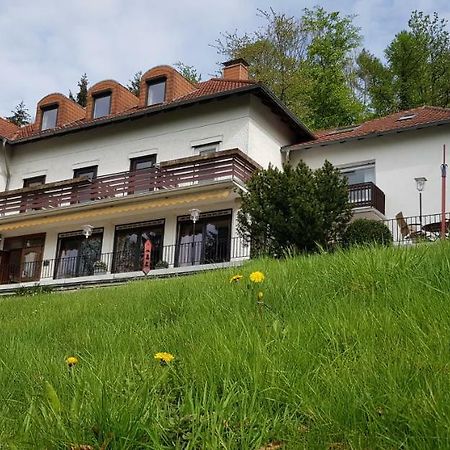 Berghof Hotel Nieheim Exterior photo